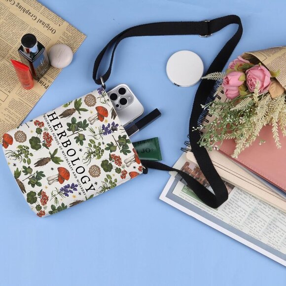 Magical Wizard World Crossbody Bag - Fashionable Gift for Eco-Conscious Women - Picture 4 of 7